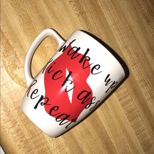 Customized coffee cups